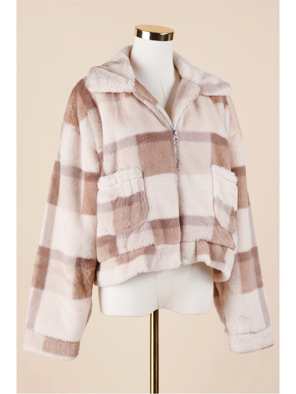 Sz M Altar’d State Cream & Brown Plaid Cropped Zip-Up Faux Fur Jacket NWT - Picture 1 of 4